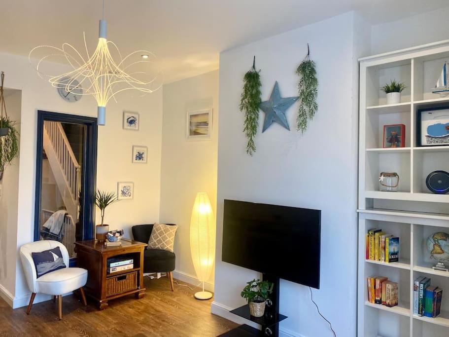 Stylish Coastal Home In The Centre Of برايتون المظهر الخارجي الصورة